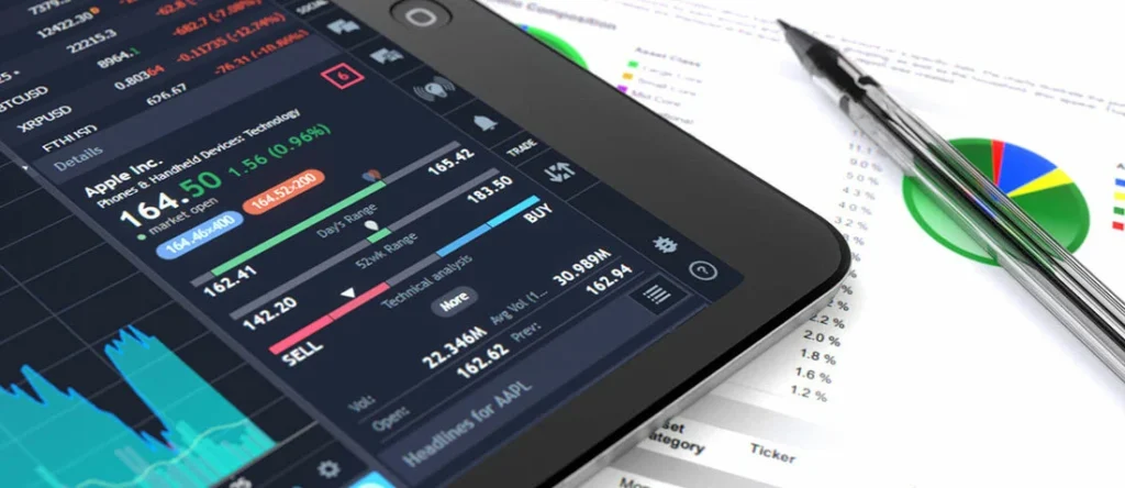 trading perform on tablet with pen 
